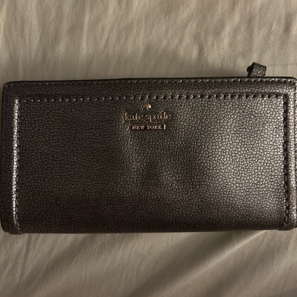 Kate Spade silver metallic long wallet - Picture 1 of 9